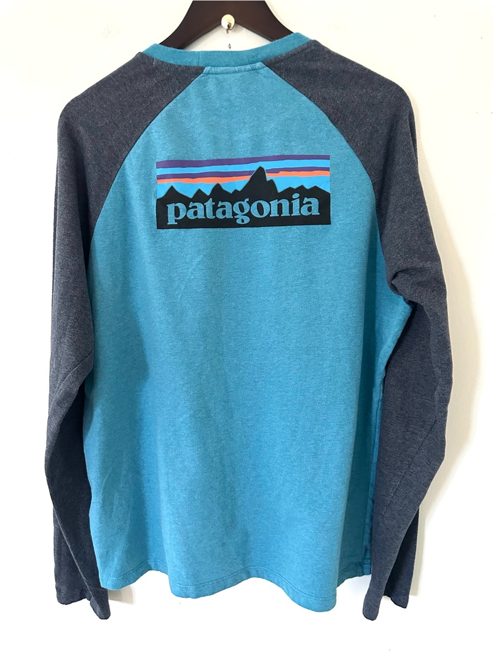 Patagonia Crewneck Sweater Blue with Dark Gray Raglan Sleeves